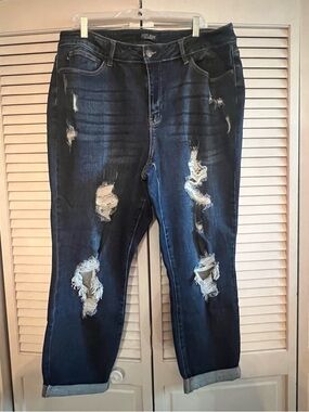 Judy Blue Women's Distressed Dark Blue Boyfriend Jeans